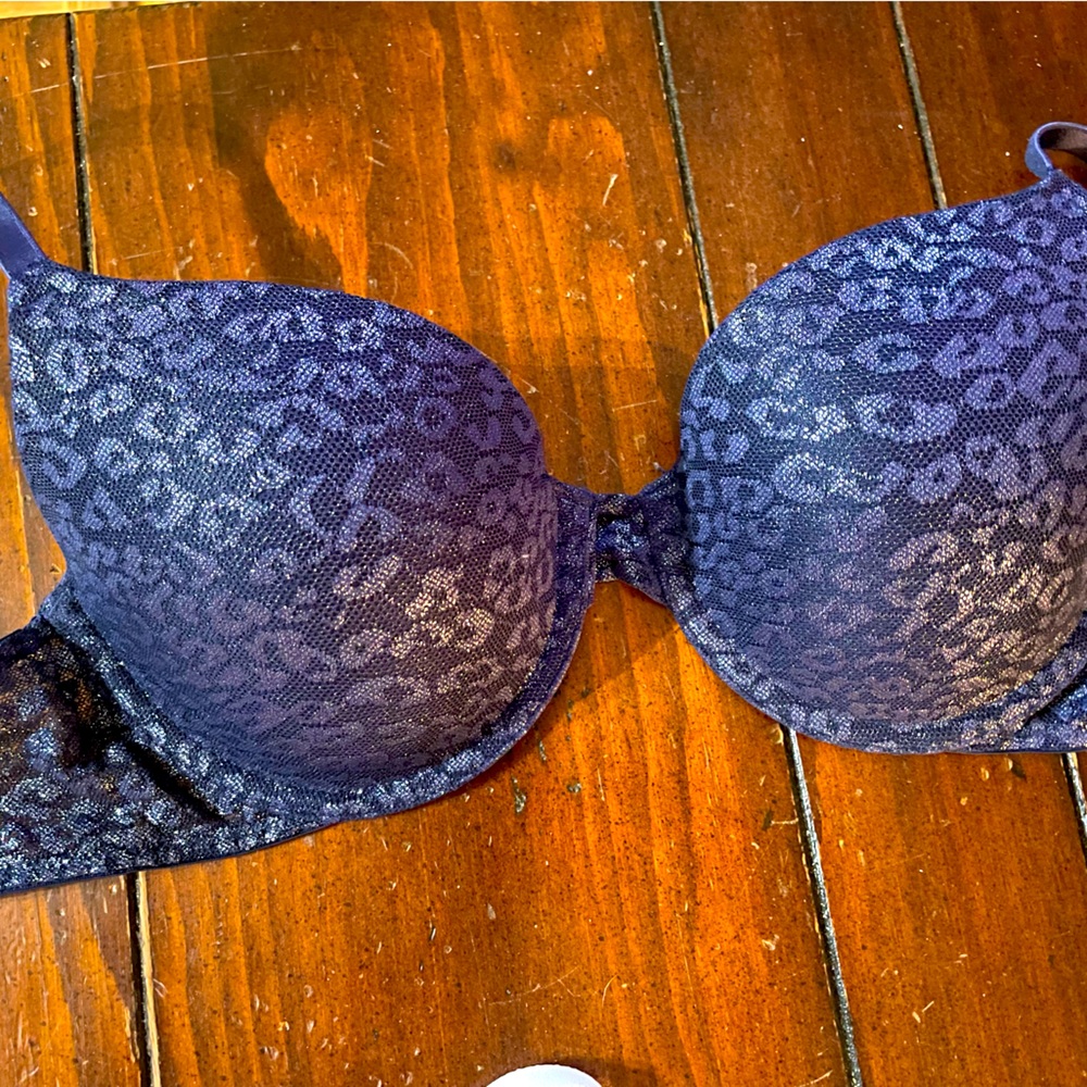 PINK 32D
